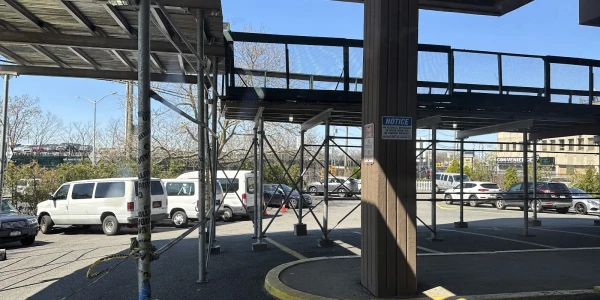 Camelot - Queens - Saratoga Family Inn